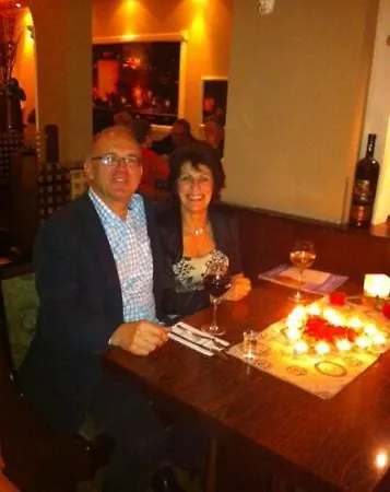 Or Nearby Roermond Outlet Chalet Stevensweert