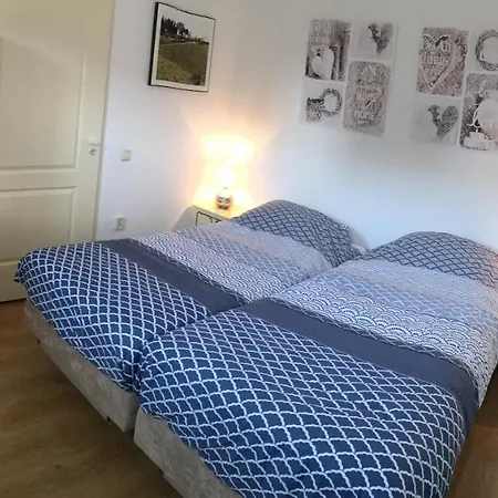 Or Nearby Roermond Outlet Chalet Stevensweert