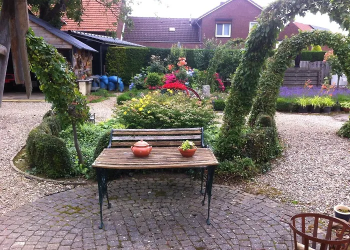 Or Nearby Roermond Outlet