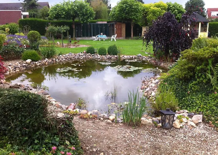 シャレー Or Nearby Roermond Outlet Stevensweert