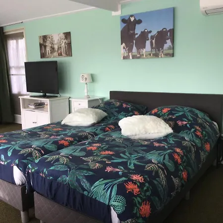 Alpstuga Or Nearby Roermond Outlet Stevensweert