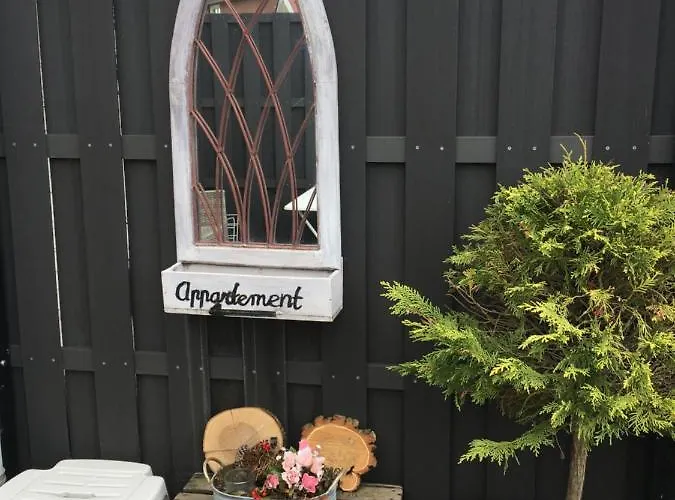 Or Nearby Roermond Outlet Σαλέ *